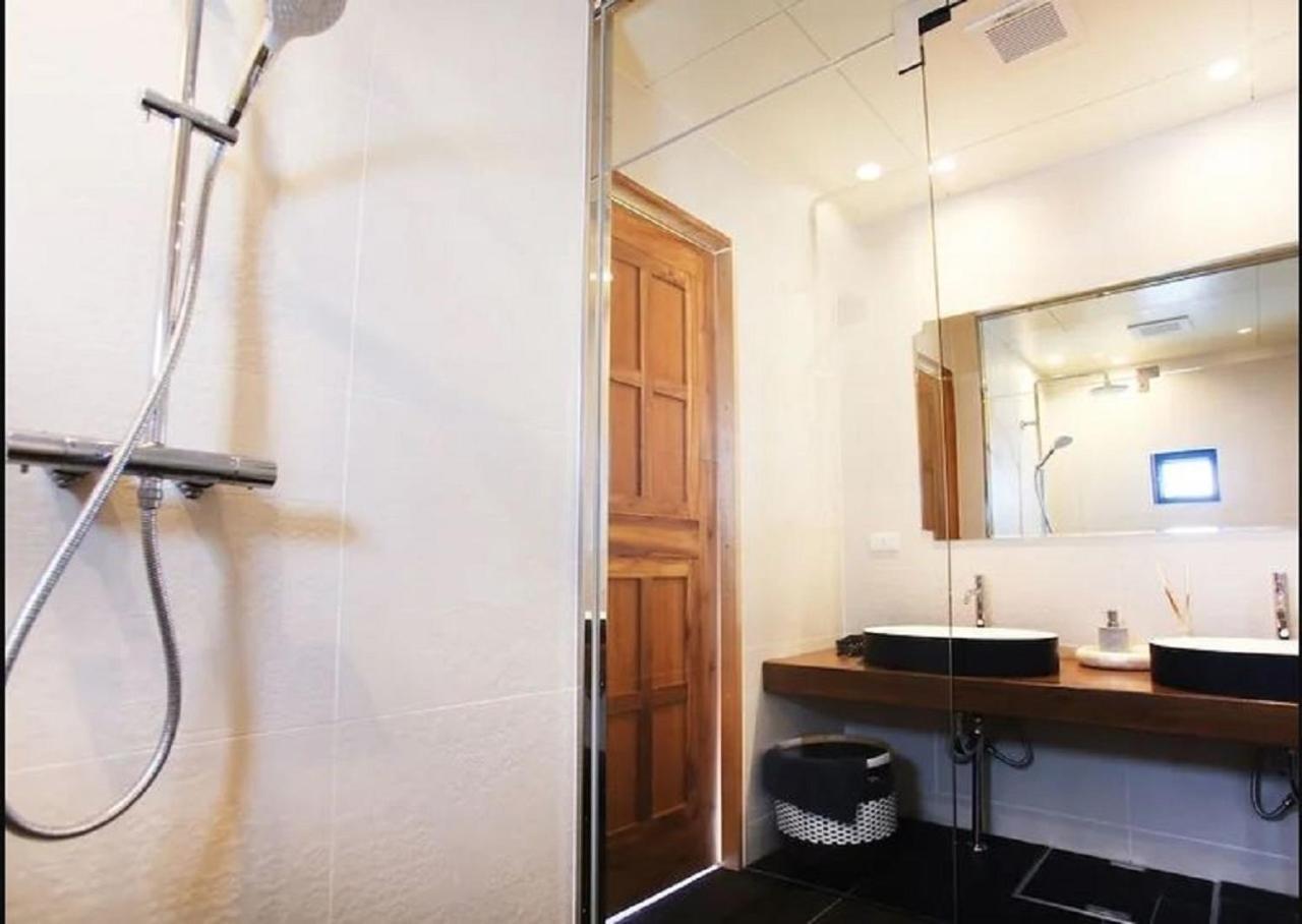 Senahahausub03 Apartment Yomitan Luaran gambar